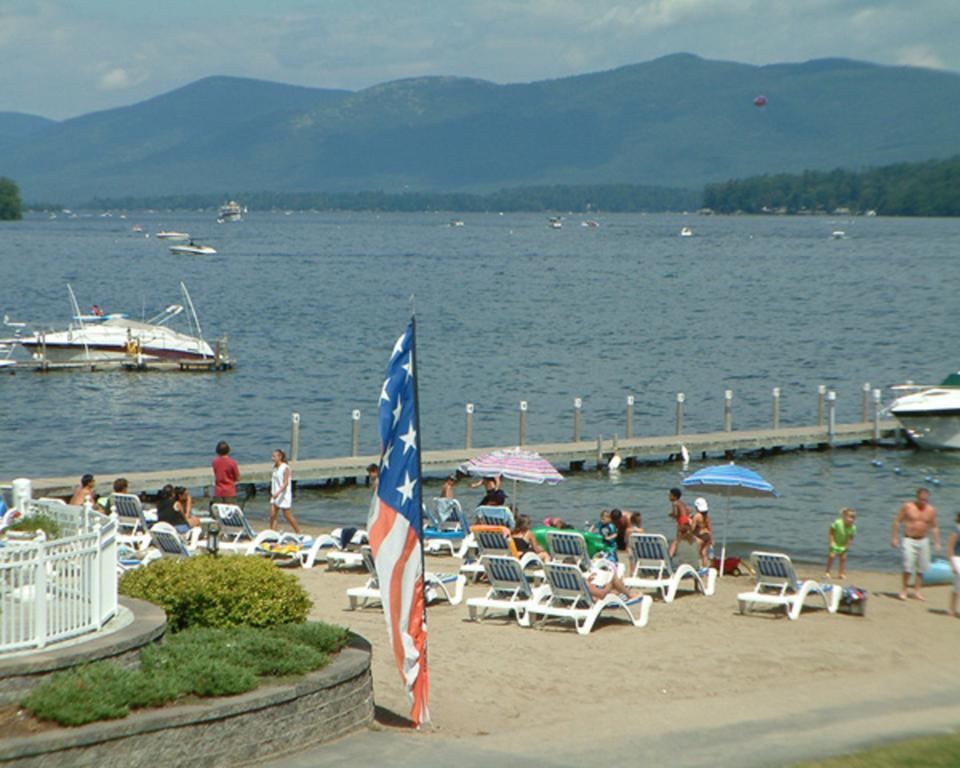 Marine Village Resort Lake George Exterior foto